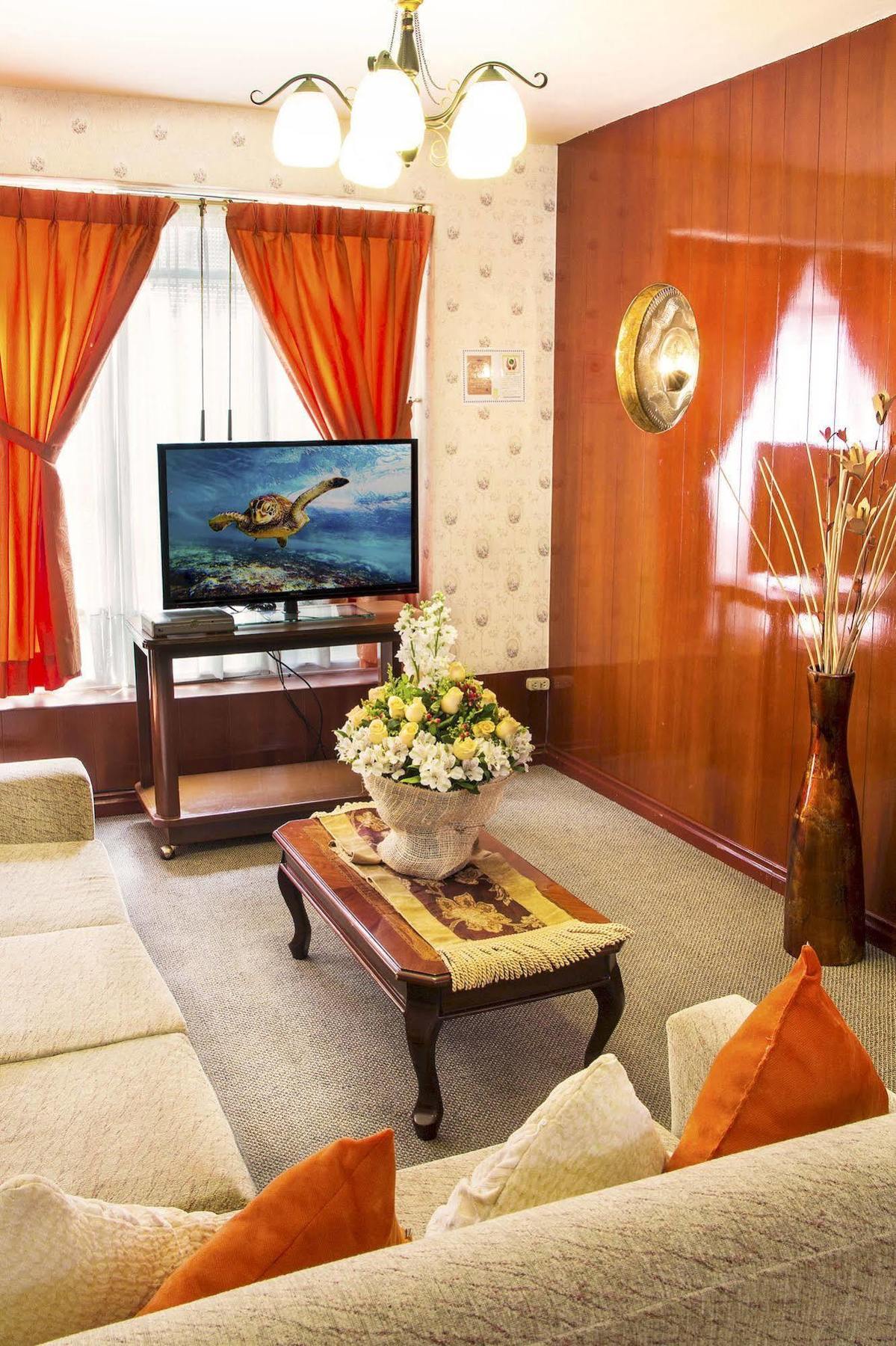 Hotel Inca Imperial Quito Ngoại thất bức ảnh